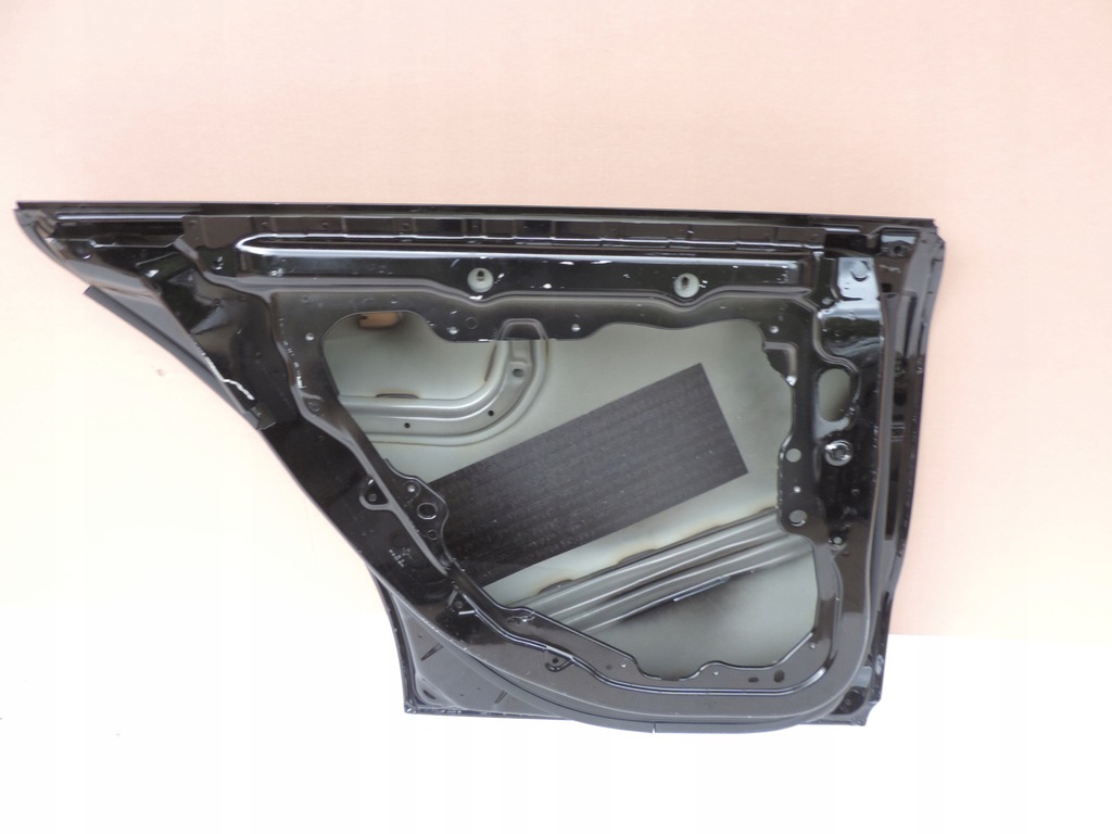 фото №9, Mercedes cla a118 задні ліва двері