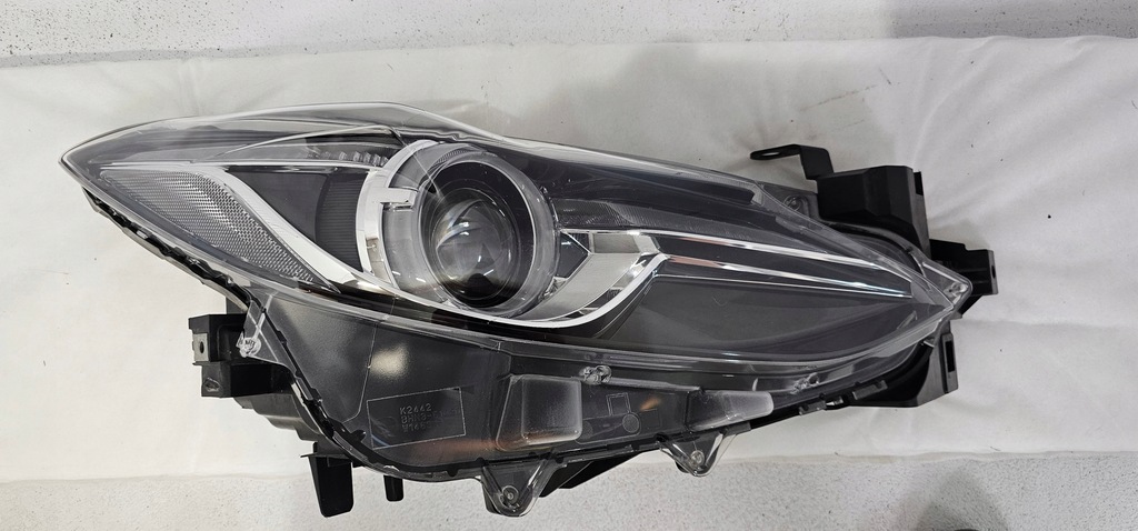 фото №12, Лампа правий перед передня mazda 3 bm 13-16
