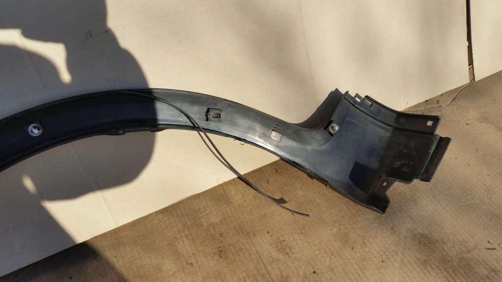 Купити Молдинг крила правий перед suzuki sx4 77211-79j0r