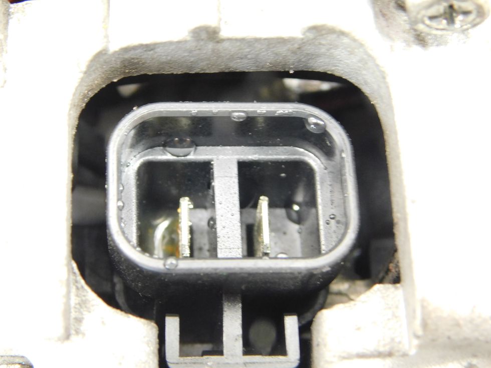 Генератор renault mascott 3.0 dci 09r Недорого