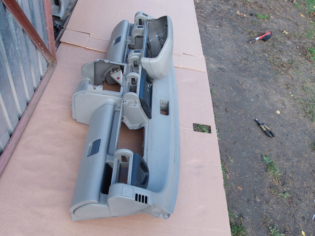 фото №11, Панель приладів приладова консоль land rover freelander i 2.0 td 4d