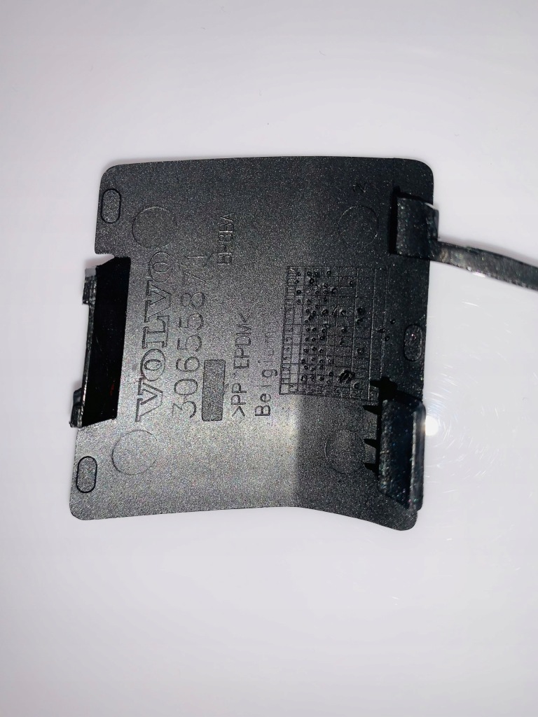 Купить Заглушка бампера l/ p volvo v50 i s40 цвета