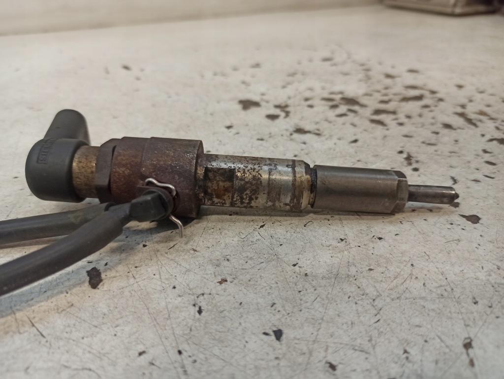 Ford fiesta mk6 1.4 tdci інжектор форсунка 9645988580 Недорого