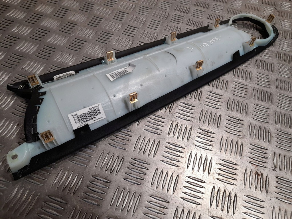 фото №7, Chevrolet camaro 2017 рамка панели приборной панели