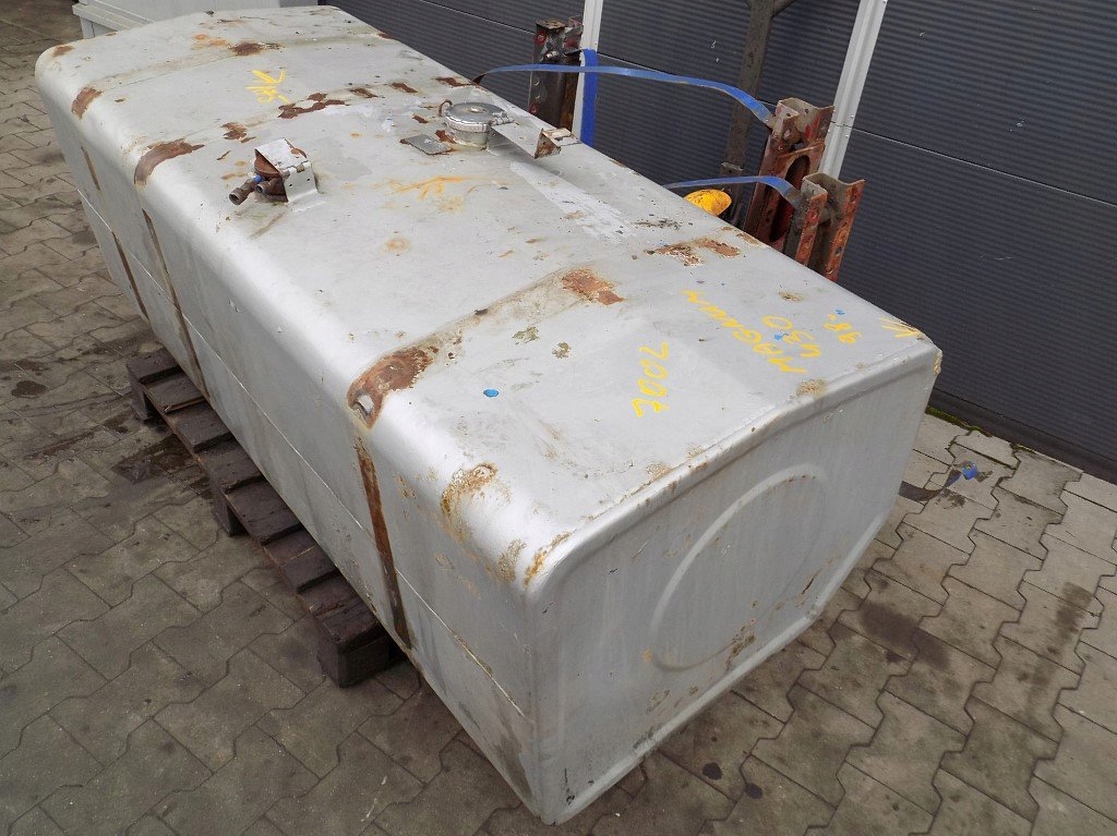 фото №14, Renault magnum 430km mack 98r бак топлива 700l