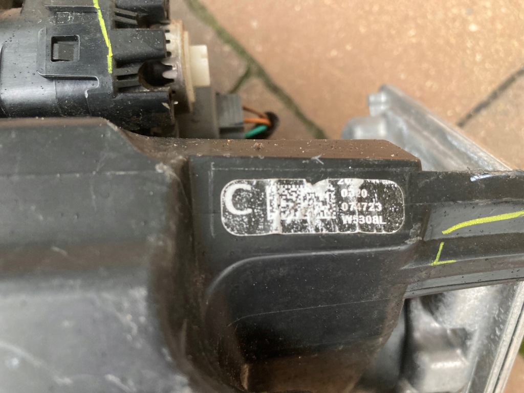 Лампа full led mazda cx-30 dgj1-51040 dgj1-51030 Оригінал