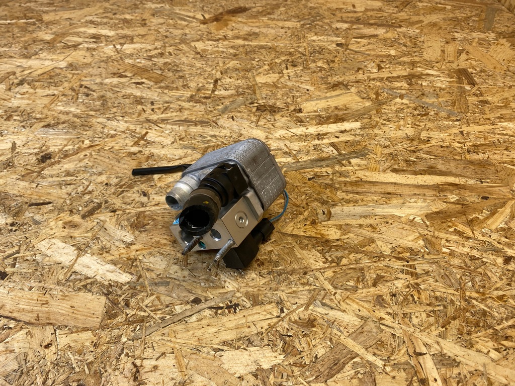 фото №6, Радиатор кондиционера opel e-corsa f peugeot e-208 ii 9831600480 2019-