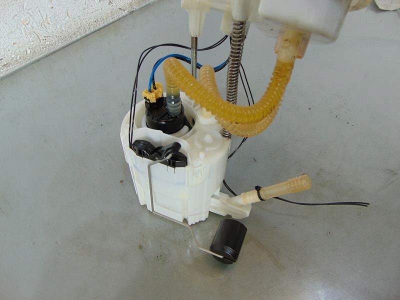 фото №2, Насос пального паливна bmw 1 f20 2.0 d