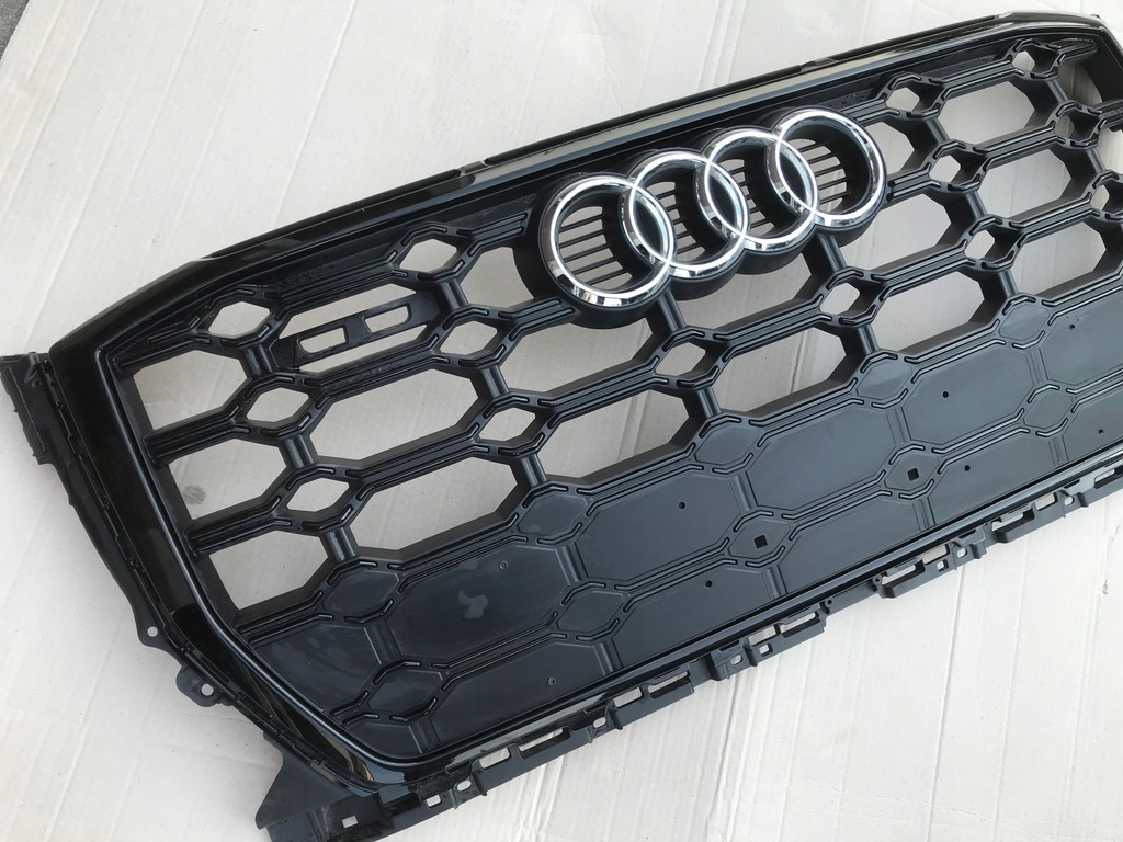 фото №2, Решітка радіатора audi sq2 q2