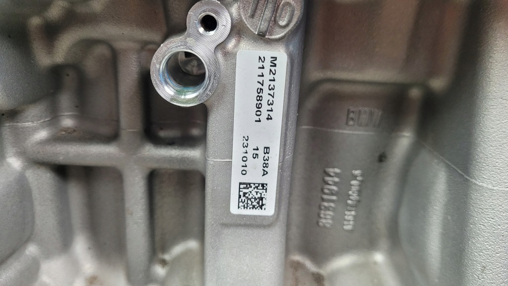 фото №6, Bmw x1 u11 sdrive18i 1.5 23r двигатель b38a15m2 b38a15p