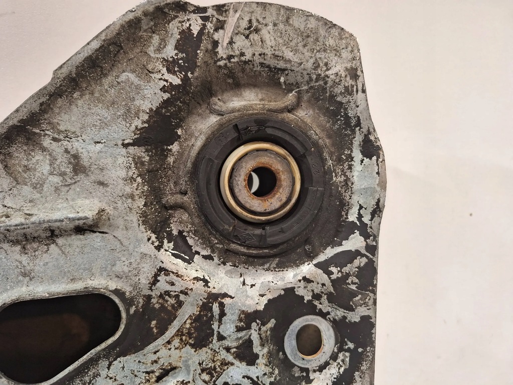 фото №6, Подрамник перед 93854457 opel vivaro 2.0 cdti 06-