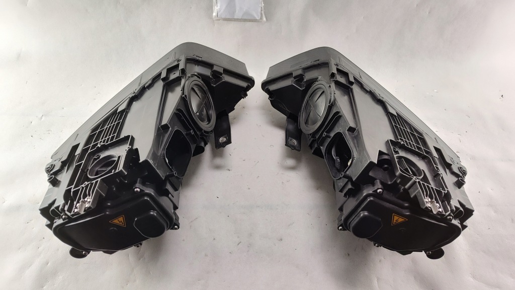 Audi q3 рестайлинг  8u0 ксенон led левый правая  фара фара левая правый Киев