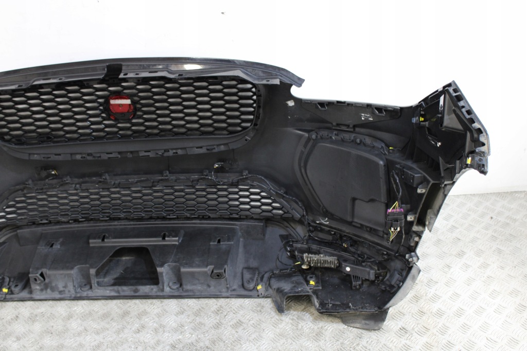 фото №11, Бампер перед передній kompletny 4 x pdc jaguar e-pace x540 s