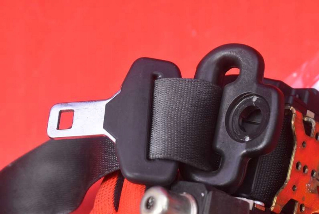 фото №11, Pas безопасности правый задняя 4r83-f611b68-aal jaguar s-type 04-08