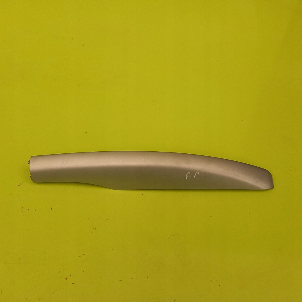 Купити Заглушка накладка рейлінг правий перед kuga mk1 09r