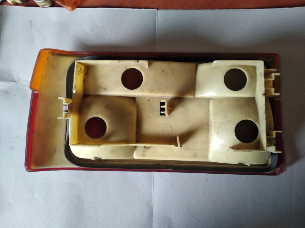 Фара задний задняя правый  renault 9 r9 seima20910 оригинал. Оригинал