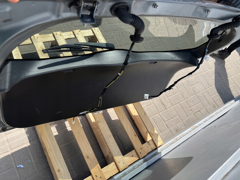 фото №8, Кришка багажника комплектна suzuki vitara iii 3 2015- лак a9g /c43w