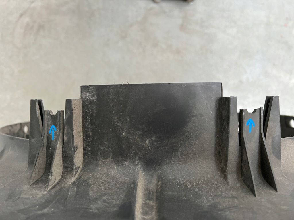 фото №7, Радиатор mitsubishi pajero iv