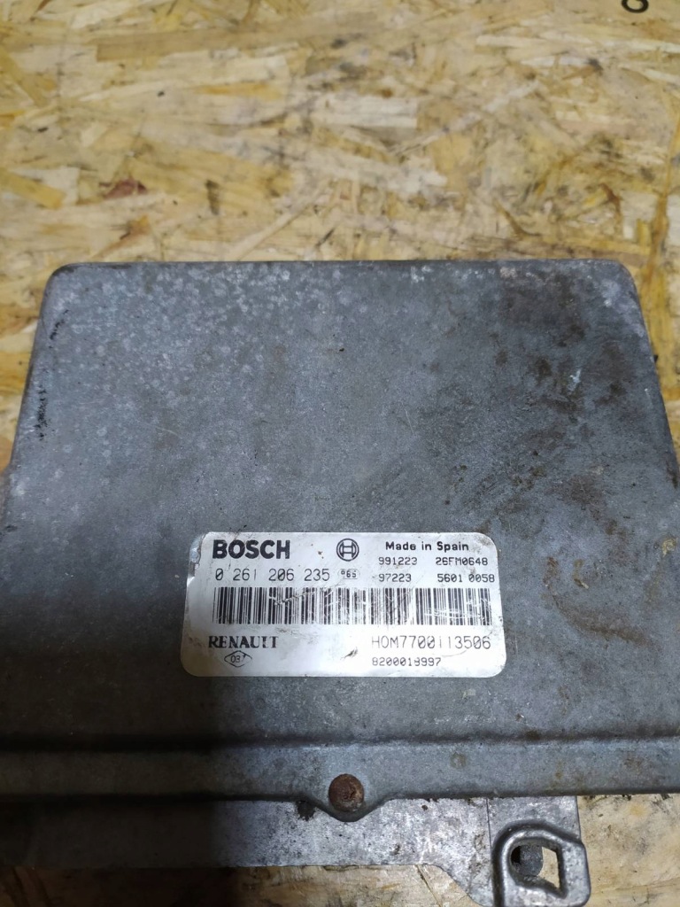 Купити Renault safrane ecu 0261206235 hom7700113506 блок керування двигуна