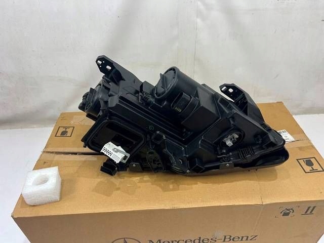 фото №7, Mercedes-benz gla w156 перед ліва лампа передня