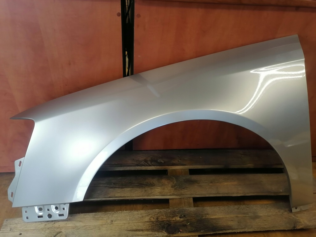 Крило ліве перед volkswagen passat b6 ld1w в Україні