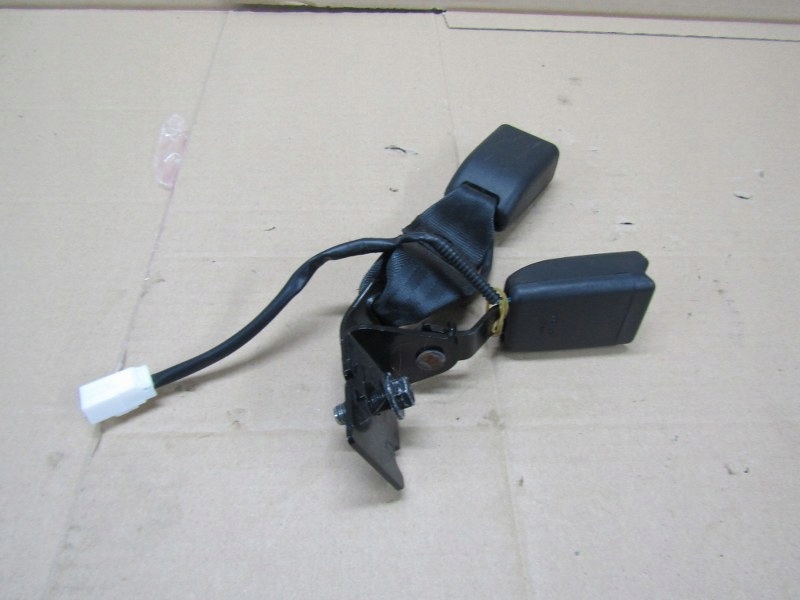 фото №1, Hyundai kona кліпса замок поперечина pas задня задня