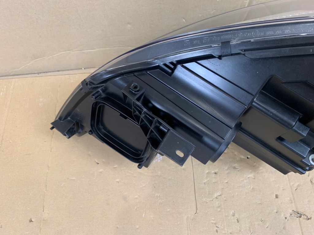 Opel zafira c лампа перед правая ładna обычная линза eu Киев