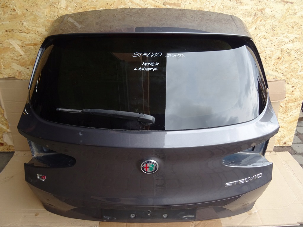 фото №1, Alfa romeo stelvio кришка багажника задня 2017r камера