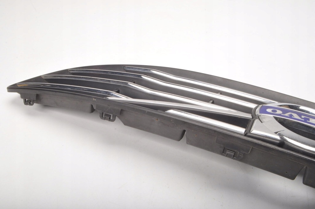 Volvo v60 рестайлінг  решітка радіатора решітка радіатора решітка радіатора 31349928 31349931 31386498 Київ