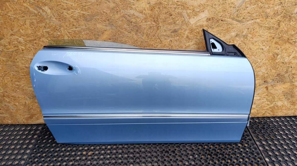 Купить Mercedes clk w209 купе дверь перед правая  c941