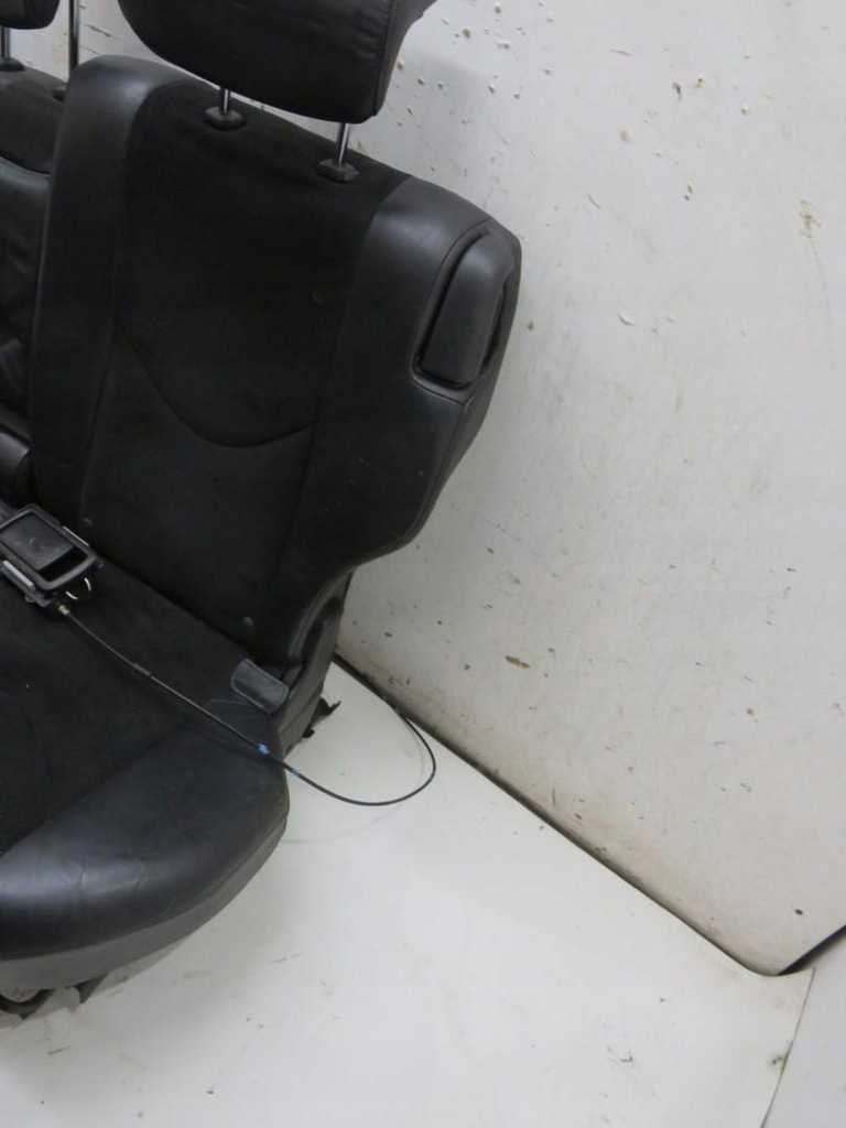 фото №5, Заднее сиденье задняя комплект ремни 5d rav4 rav-4 iii 06-