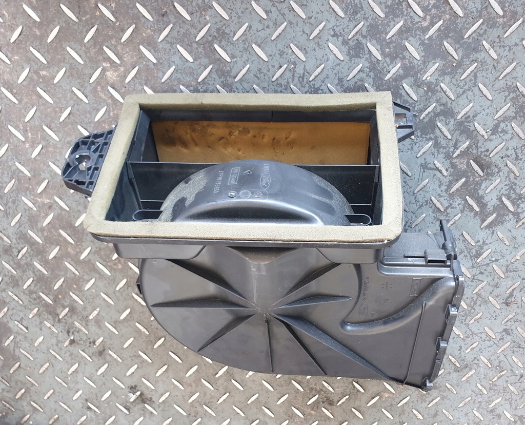 фото №2, Воздуходувка вентилятор ford fiesta mk4 1.3