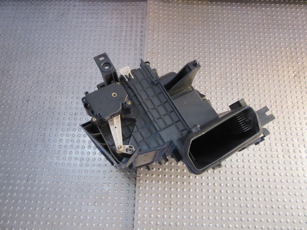 фото №5, Toyota rav4 ii 2.0d 2005 воздуходувка вентилятор