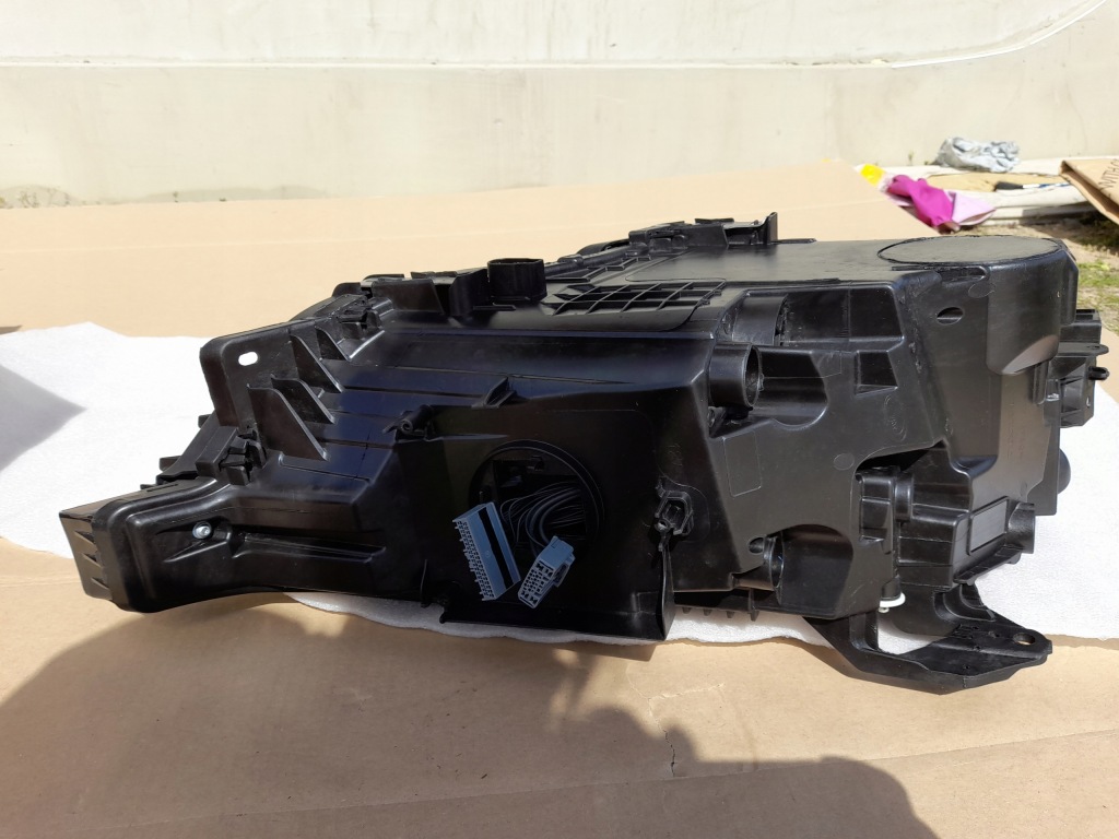 Фара левая volvo xc60 2 full led mid оригинал . cała европа Цена