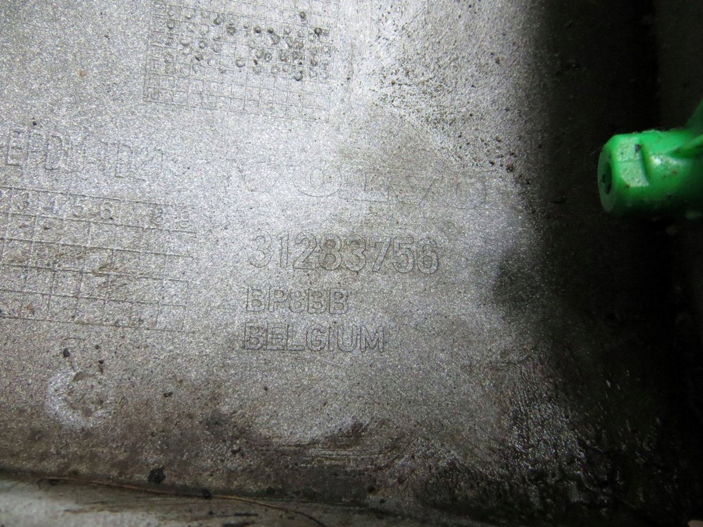 фото №15, Volvo v40 ii бампер задняя задний 614- 12-