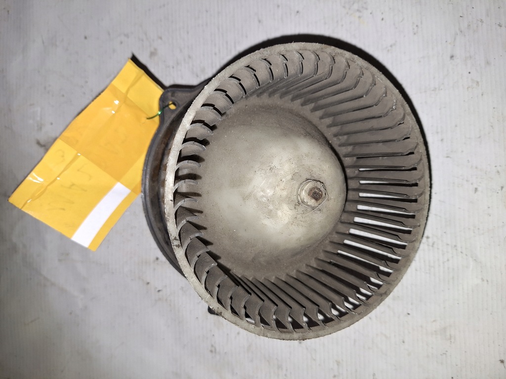 фото №1, Вентилятор салонный mazda 2