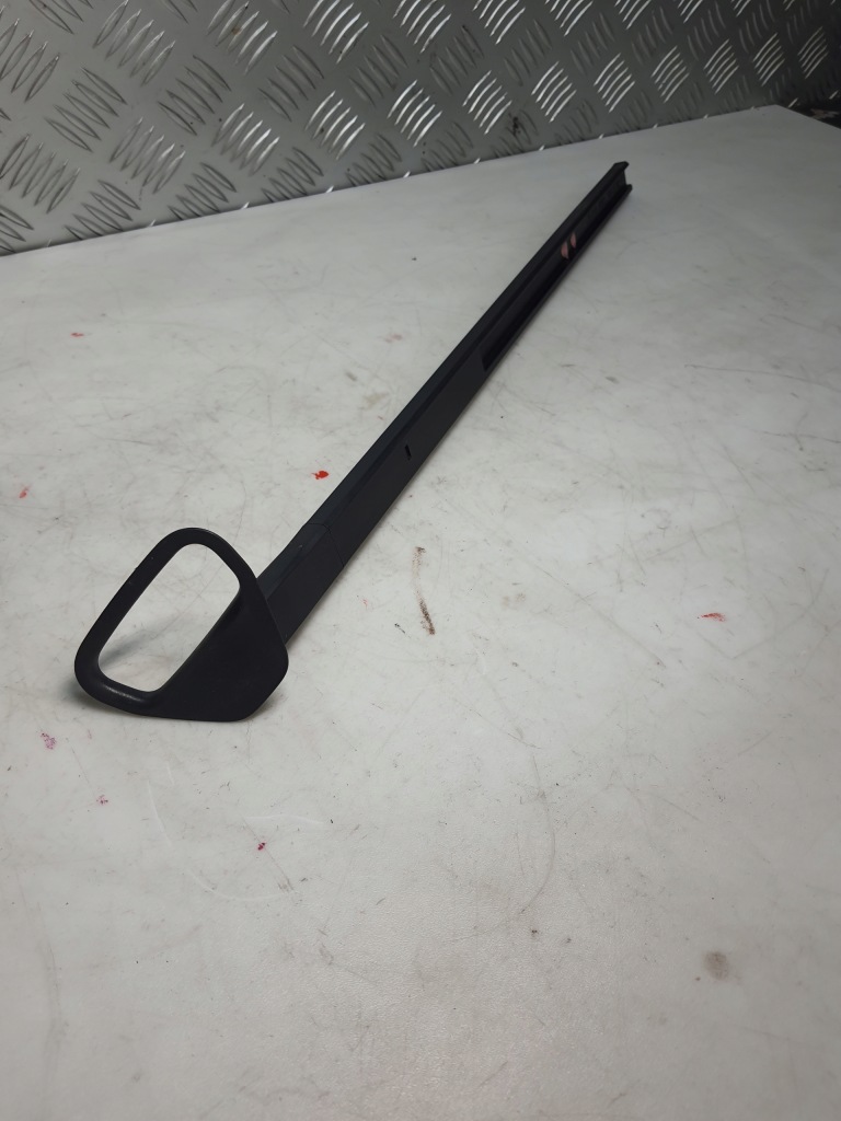 фото №1, Podajnik поперечина правий mercedes w207 2078600457