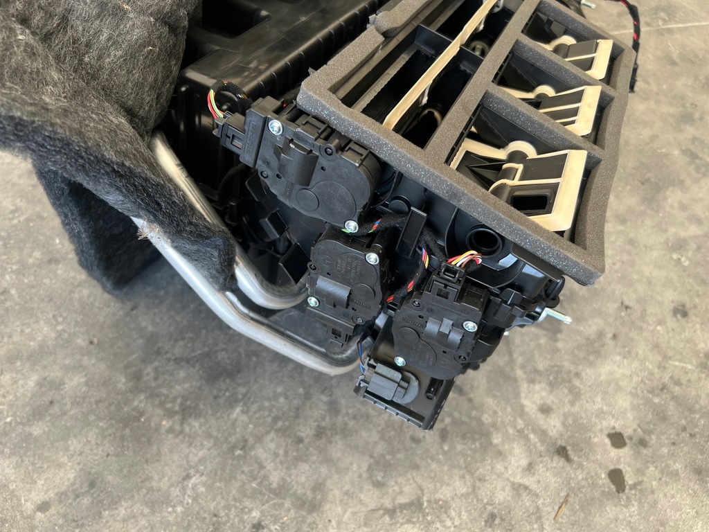 фото №12, Porsche 991 обігрівач 99157301112