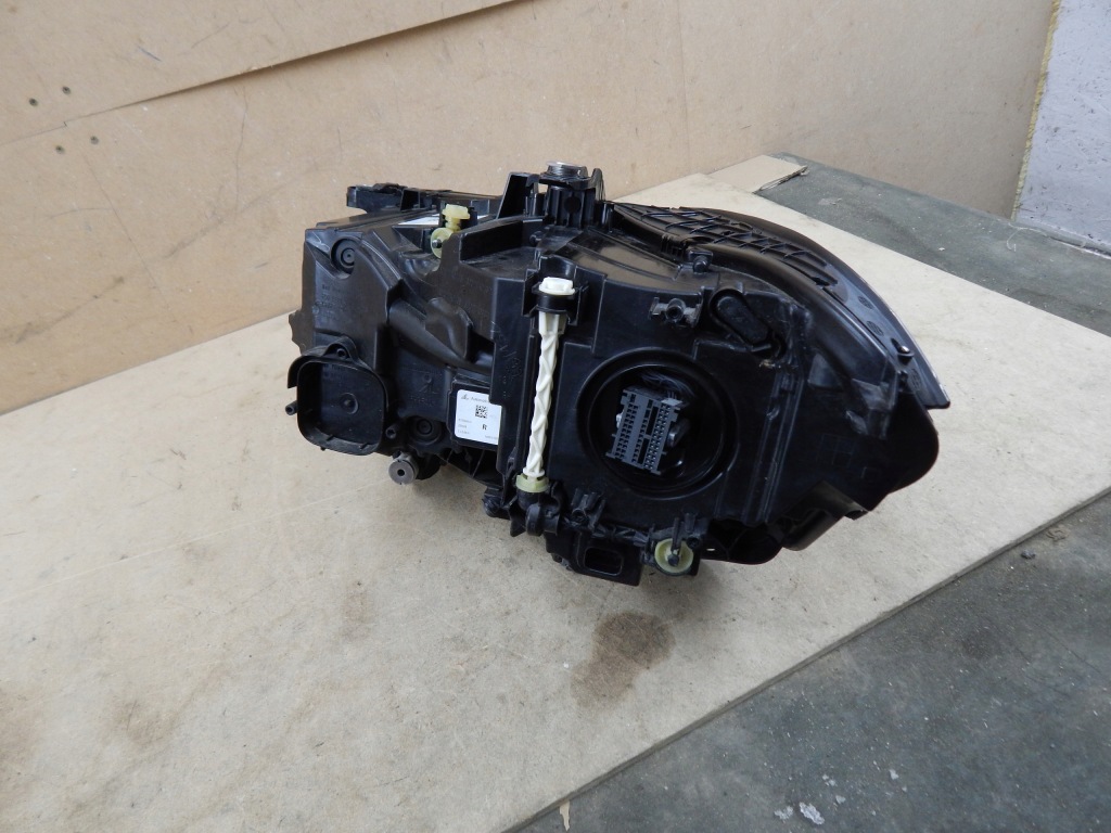 Купить Фара правый перед правый  передняя full led bmw x5 g05 x6 g06 рестайлинг  5a8e11601