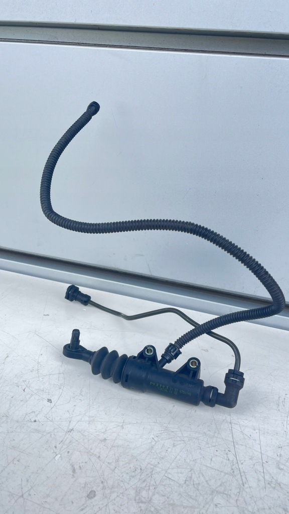 Купити Помпа зчеплення mini one 13670610