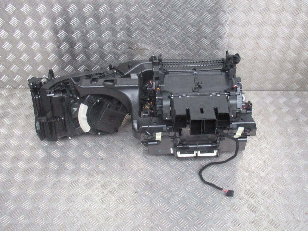 фото №1, Audi rs6 a6 c8 отопитель 4k1820005aj