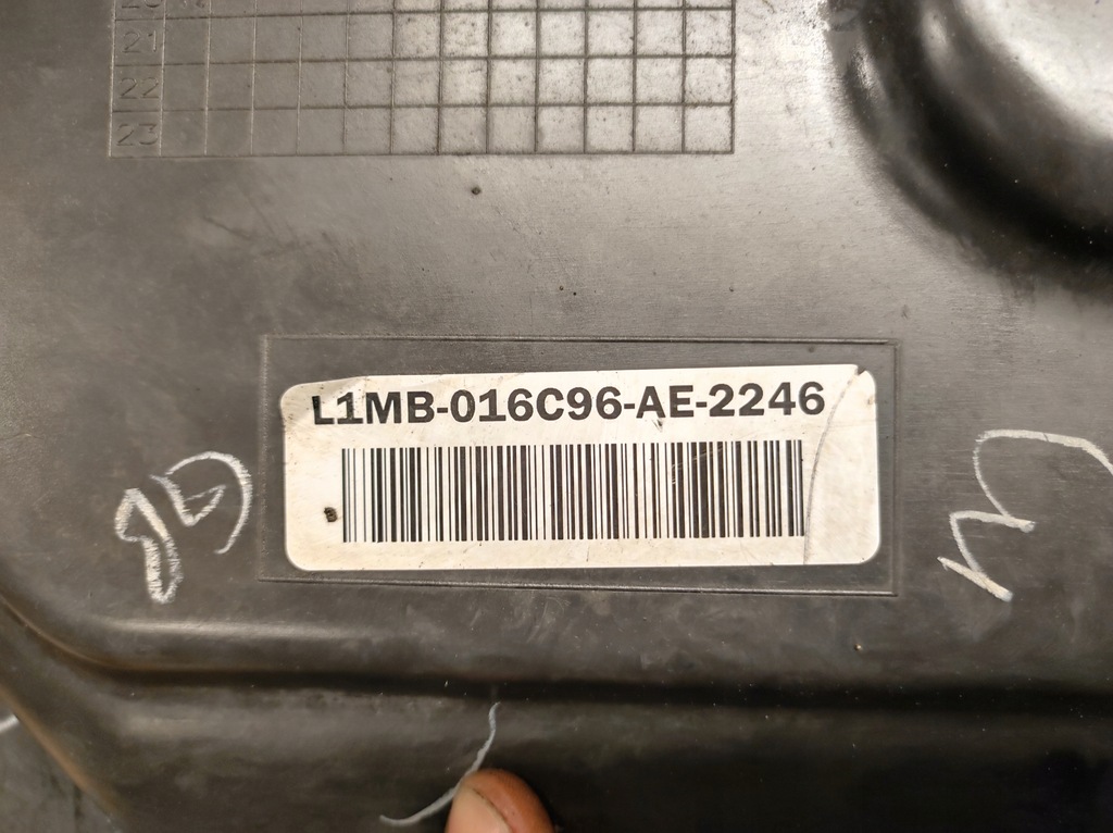 фото №11, Нижние жабо пластиковый explorer vi 6 eu