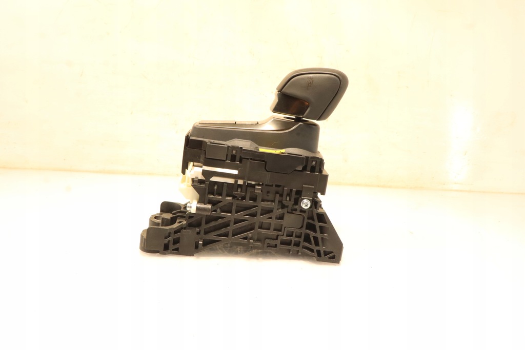 фото №1, Ручка домкрат перемикання передач lexus lbx 1.5 hybrid