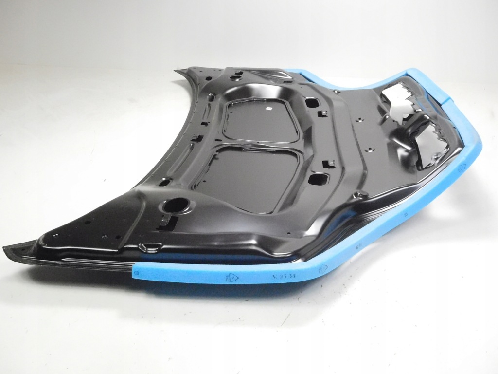 Капот renault scenic 1 рестайлинг  оригинальный номер 7751472130 Цена