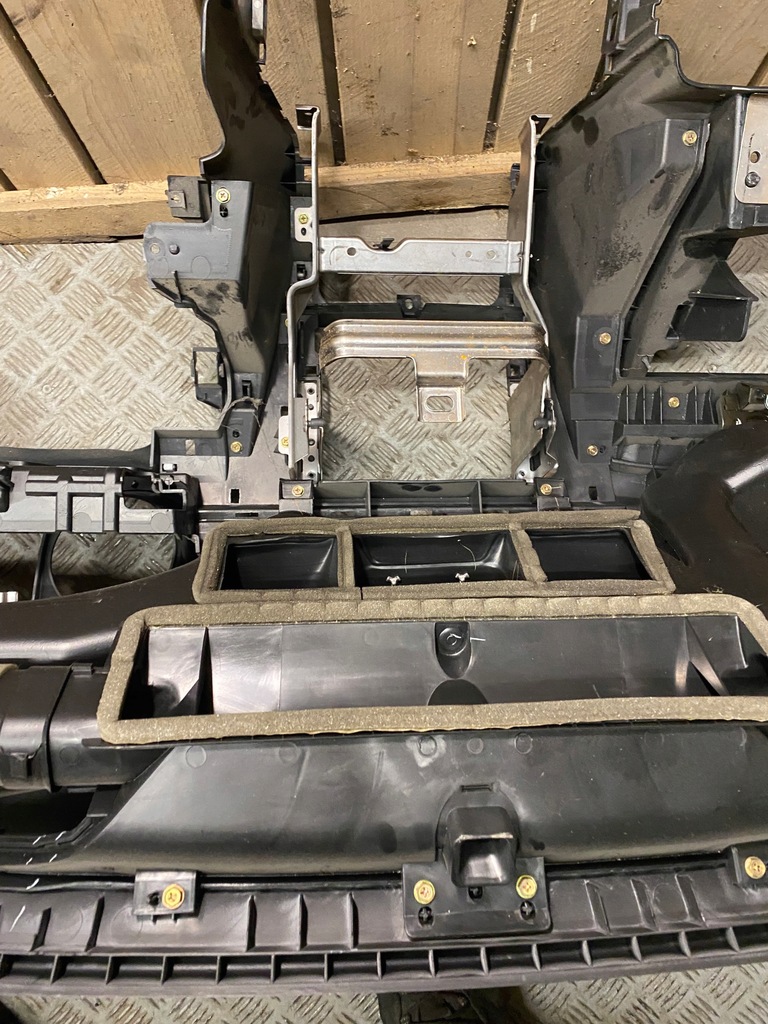 фото №9, Mitsubishi outlander i приборная панель приборная панель консоль eu