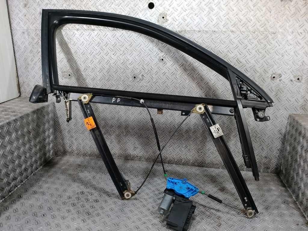 фото №6, Підйомник скло правий перед audi a4 b7 8e0837462b