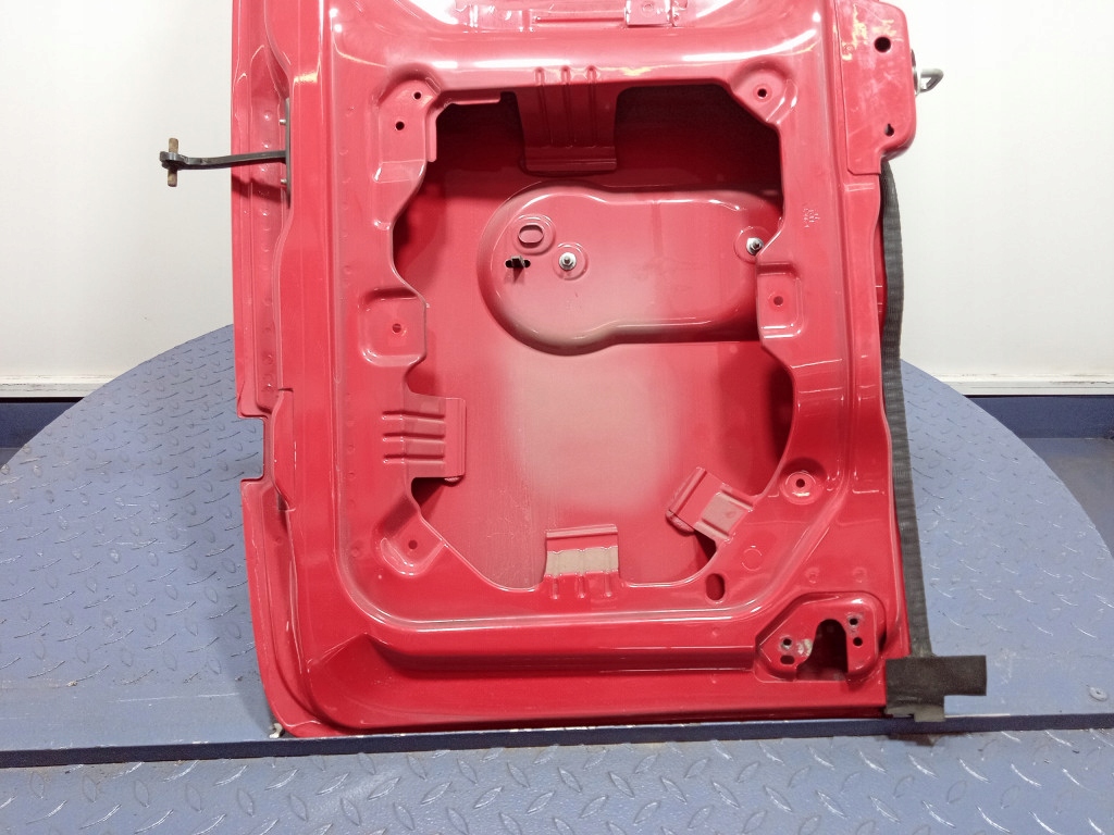 фото №3, Fiat doblo ii lift задние правое распашные задняя 168 rosso