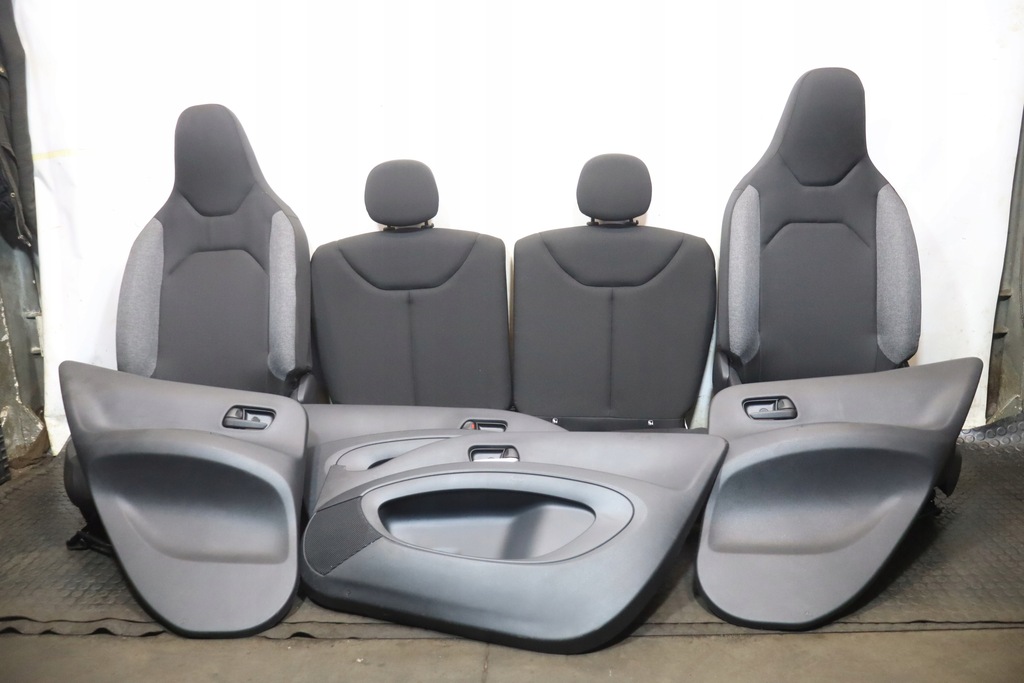 фото №1, Сиденья заднее сиденье обшивки комплект toyota aygo x