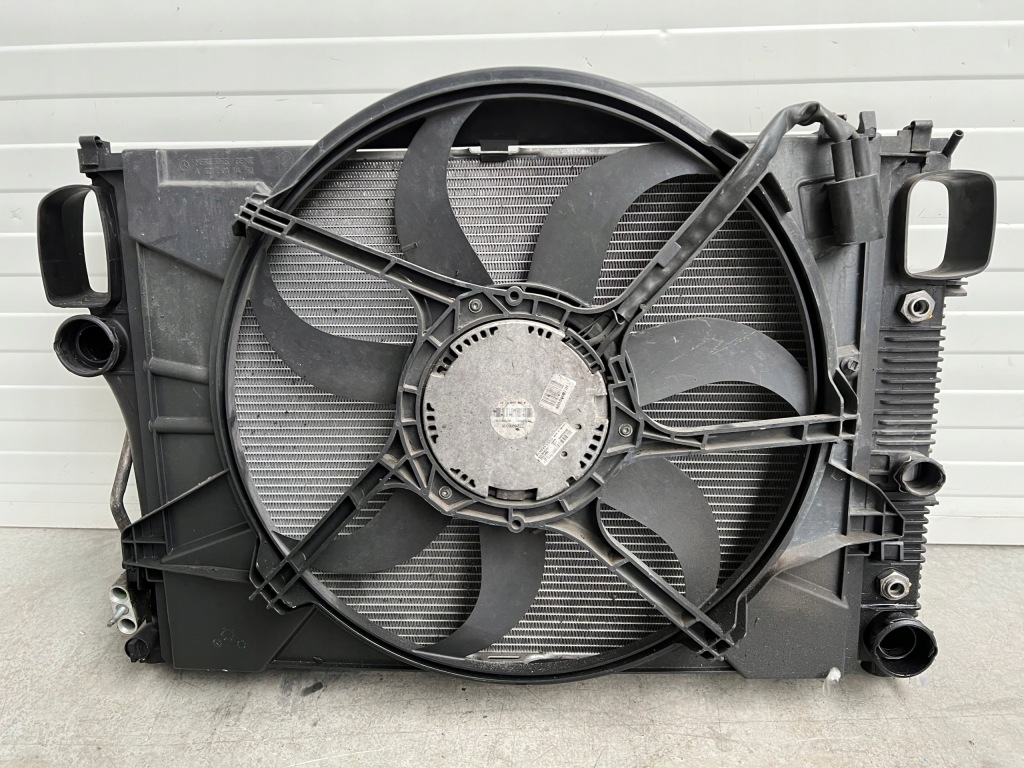 фото №9, Pas передний радиатор mercedes s-klasa w221 3.0b автоматическая коробка передач