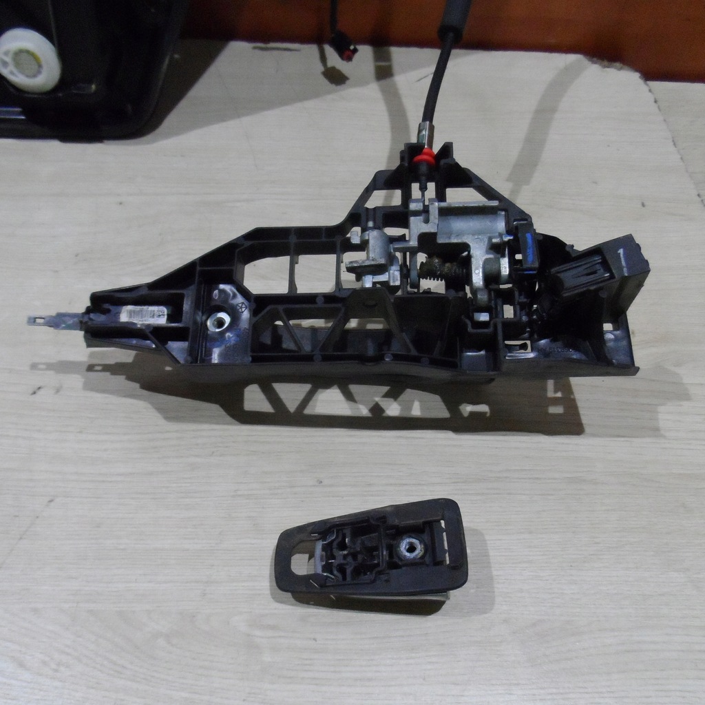 фото №5, Подъемник стекло левый задняя ручка fiat freemont 12r